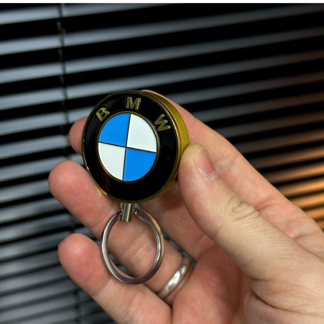 BMW Logolu Metal Yuvarlak Çakmak
