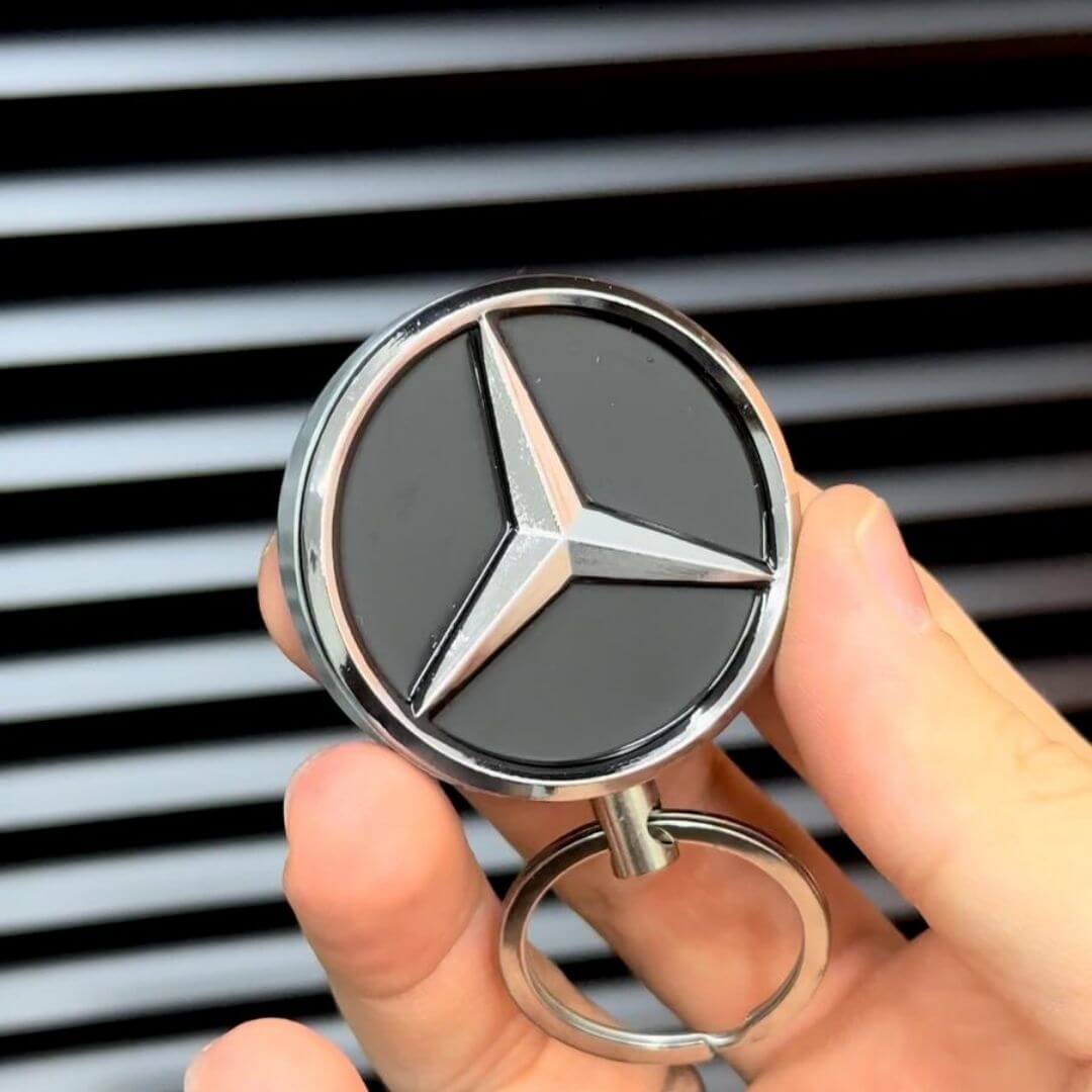 Mercedes Logolu Figür Çakmak