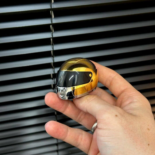 Motor Kaskı Tasarımlı Çakmak