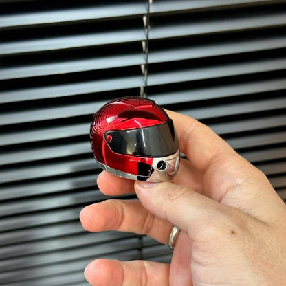 Motor Kaskı Tasarımlı Çakmak